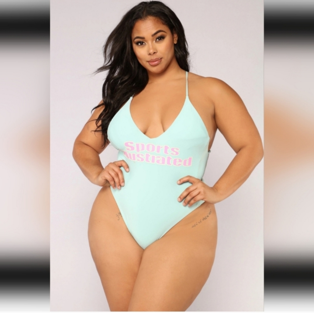 NWT Women's Sports Illustrated One Piece Swimsuit